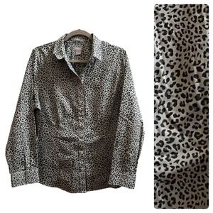 Chico's No Iron Coolmax All Season Cheetah Print Button Up Blouse Size 12/L